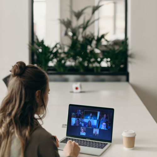 mockup-woman-laptop-hump-day-square